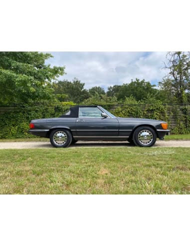 1986 MERCEDES-BENZ W107 560 SL European version