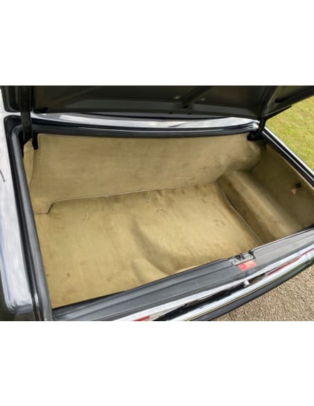 1986 MERCEDES-BENZ W107 560 SL European version