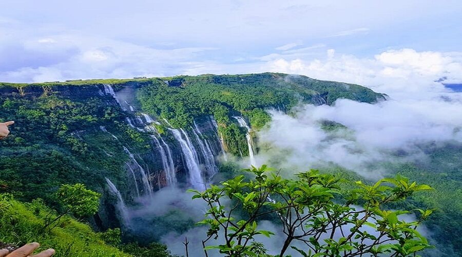 Seven sister waterfall – Holidayeyes