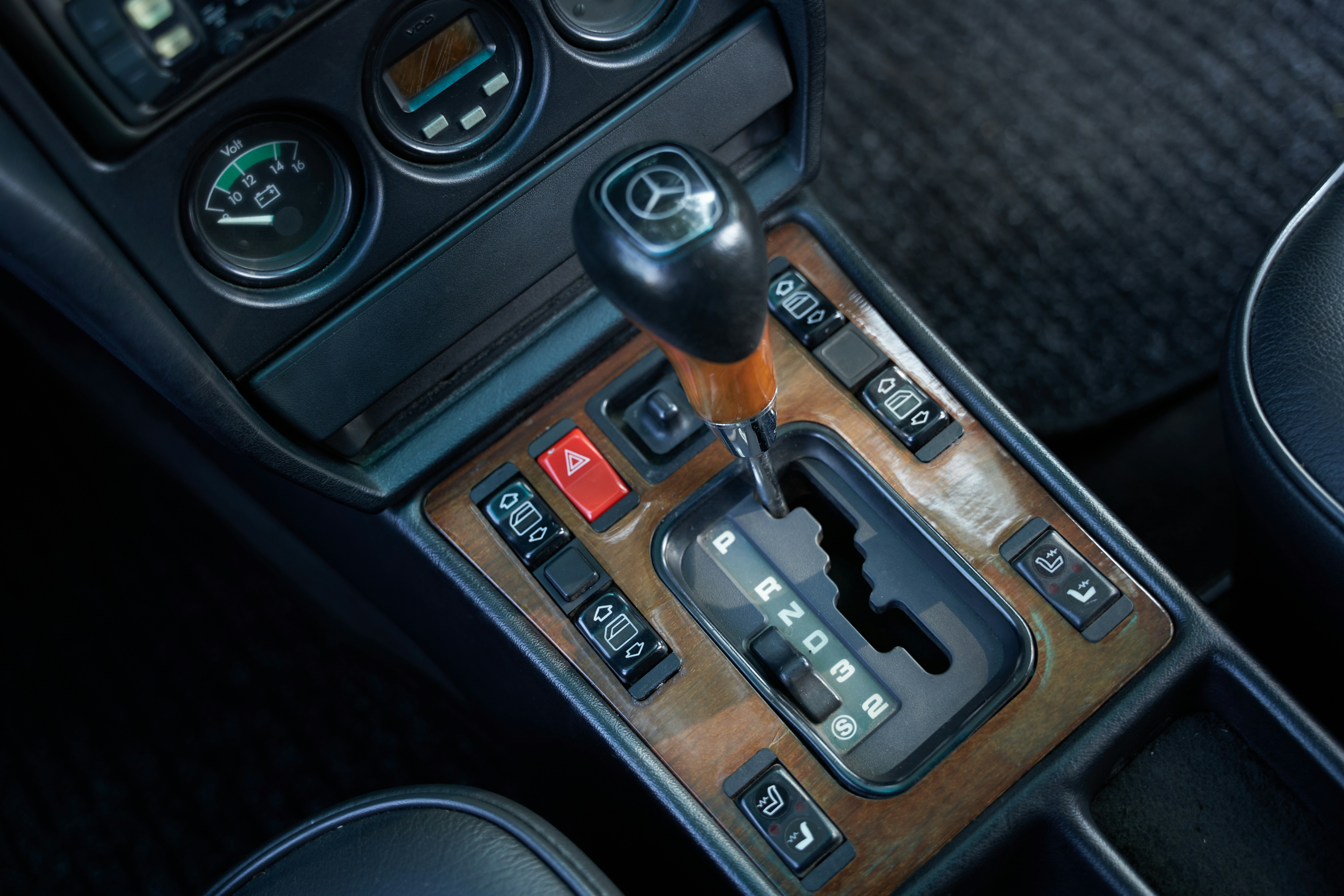 Automatic driving lessons with HSA Driving Automatic car gear selector used when learning to drive an automatic car