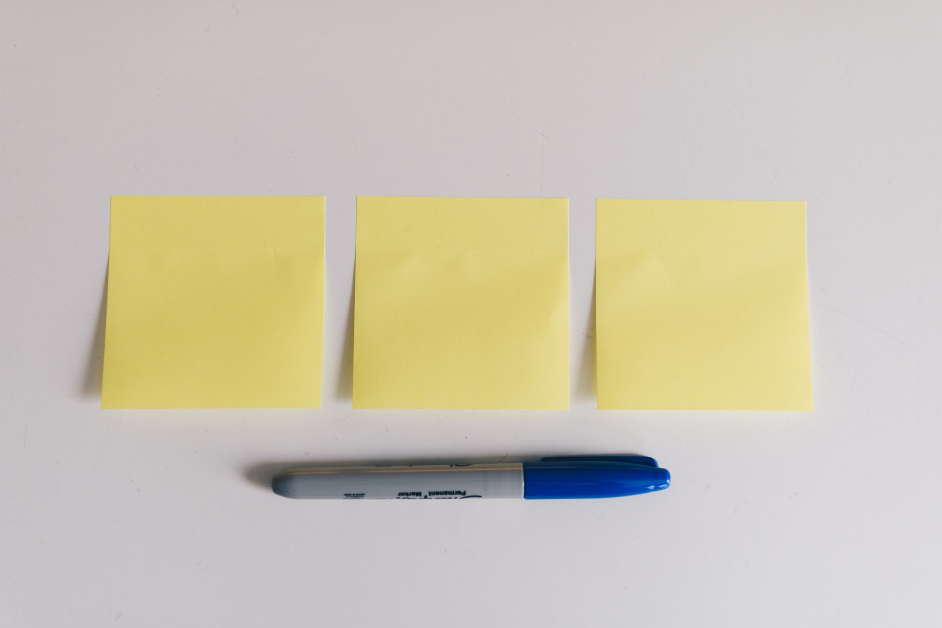 Empty Post-its – Photo by Kelly Sikkema on Unsplash