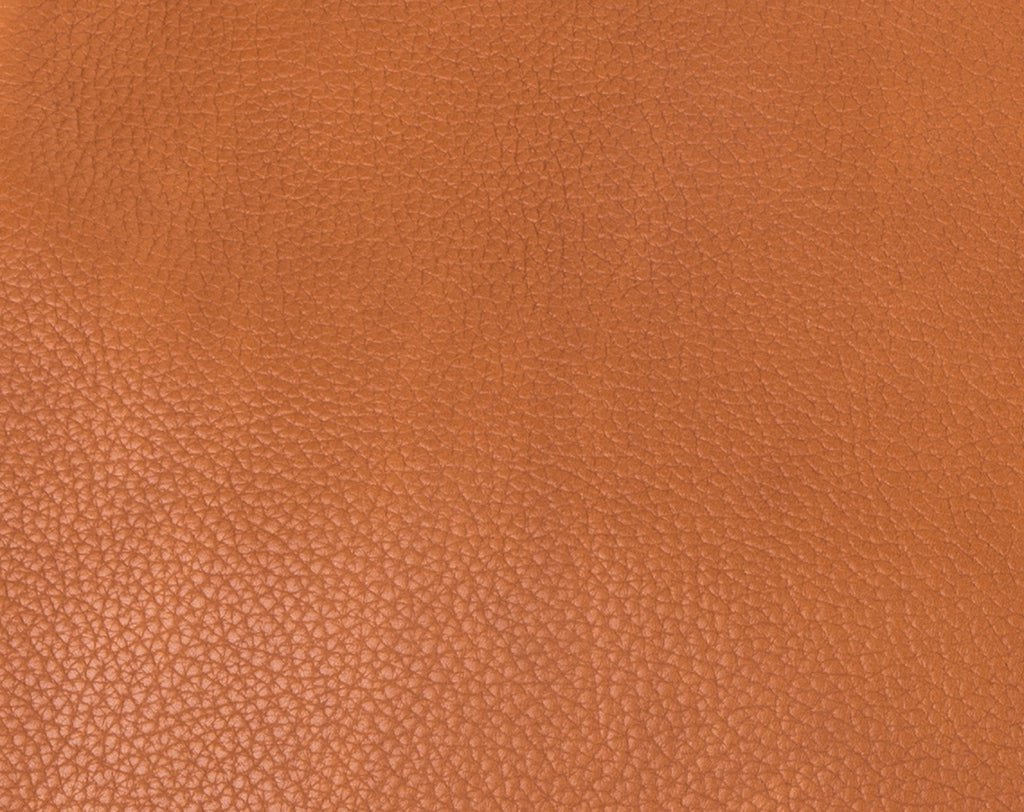 Barénia Faubourg's micro-printed grain: finer than Togo, softer than classic Barénia.