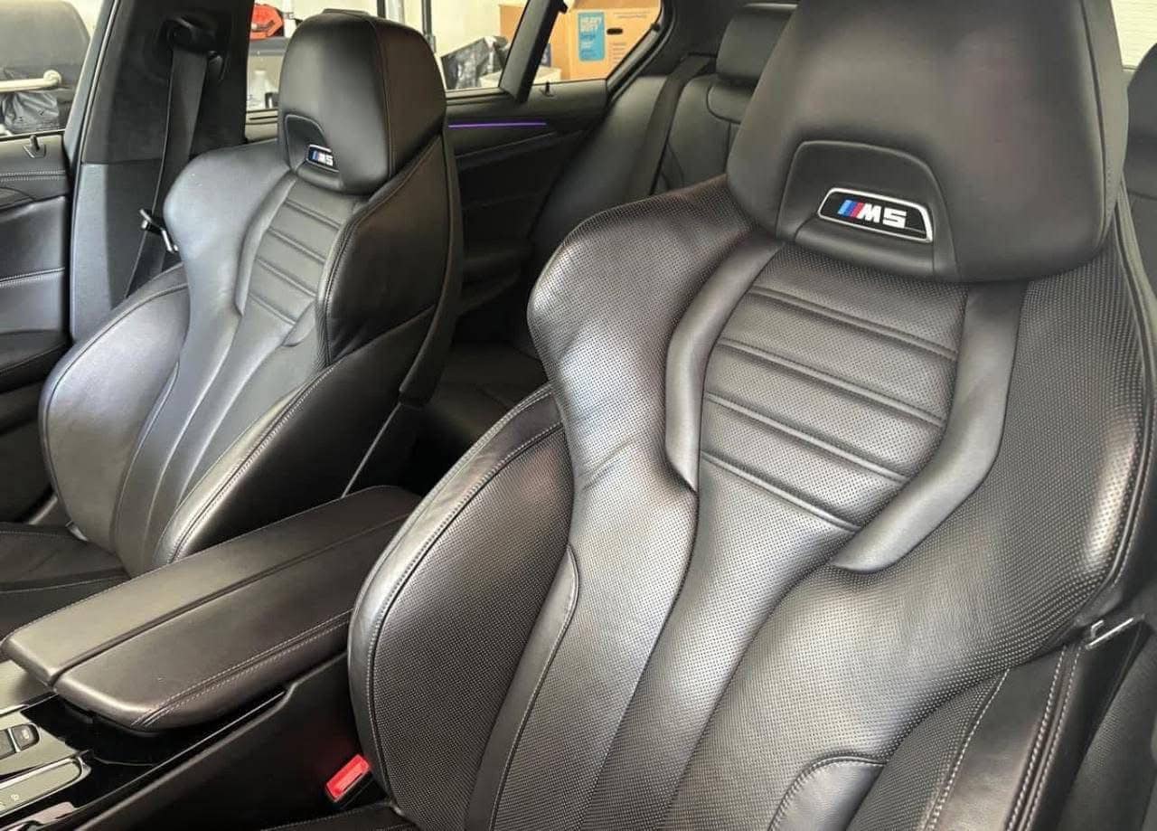 BMW M5 view 6