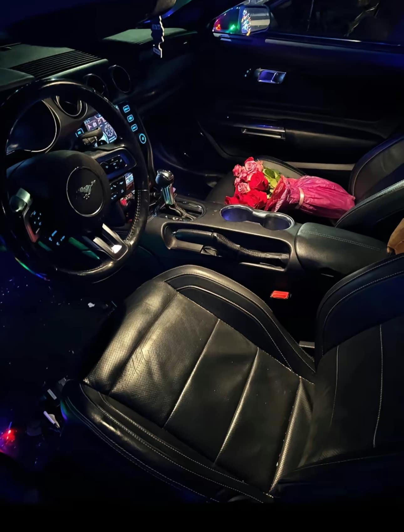 Ford Mustang GT coupe view 5
