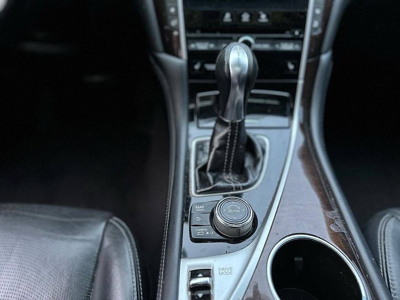 Chevy Malibu LTZ view 6