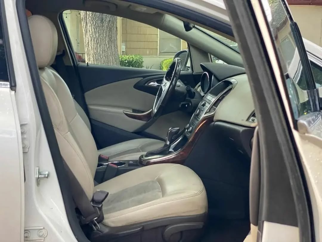 Buick Verano view 5