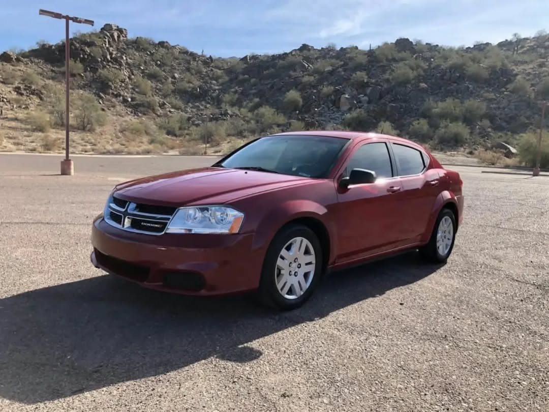 Dodge Avenger view 2