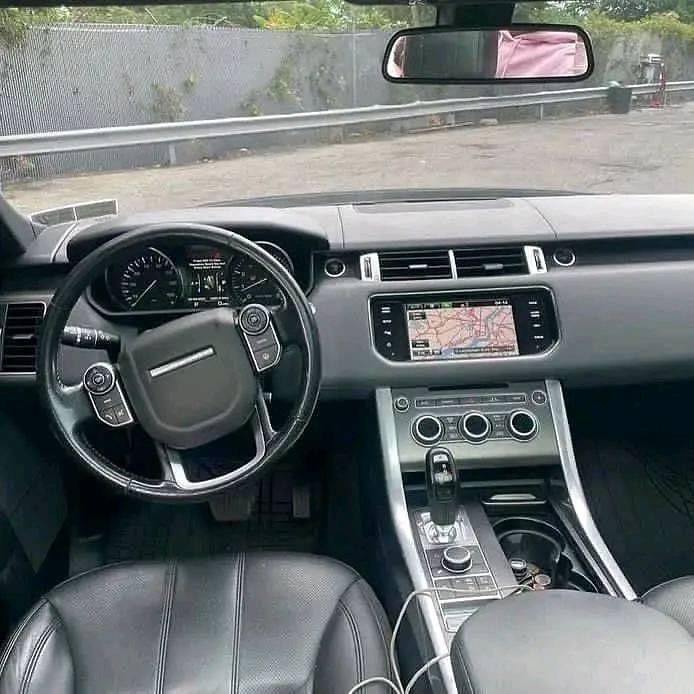 Range Rover sport view 3