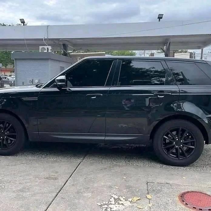 Range Rover sport view 6