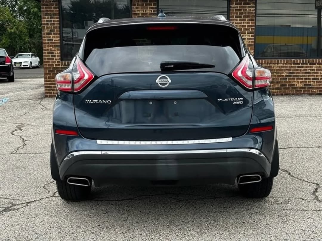 Nissan Murano Platinum view 8