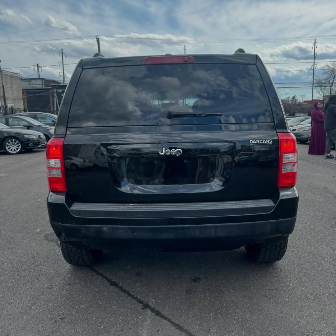 Jeep Patriot view 8