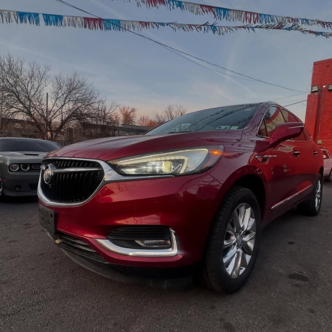 Buick Enclave view 2