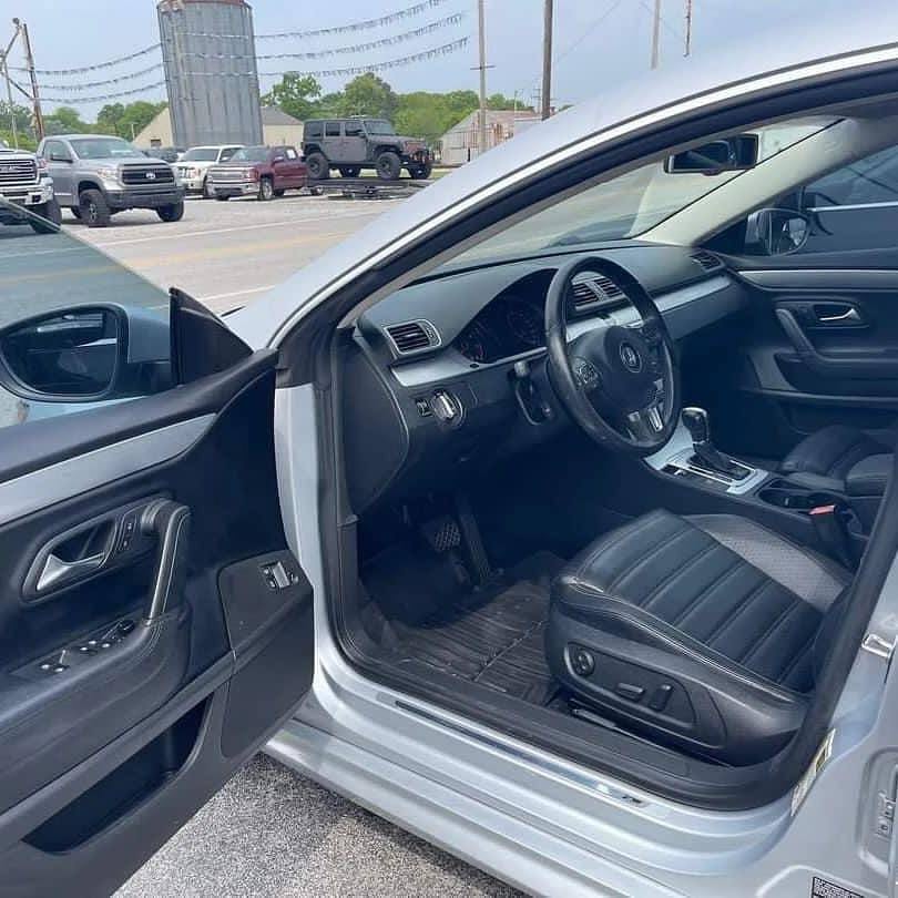 Volkswagen cc-R line view 4