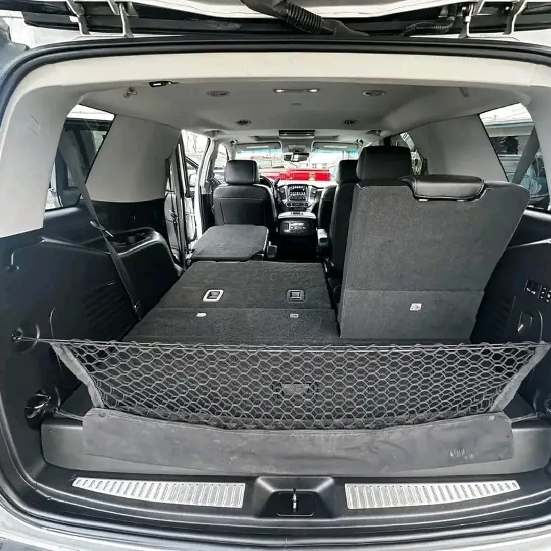 Chevrolet Tahoe Premier view 6