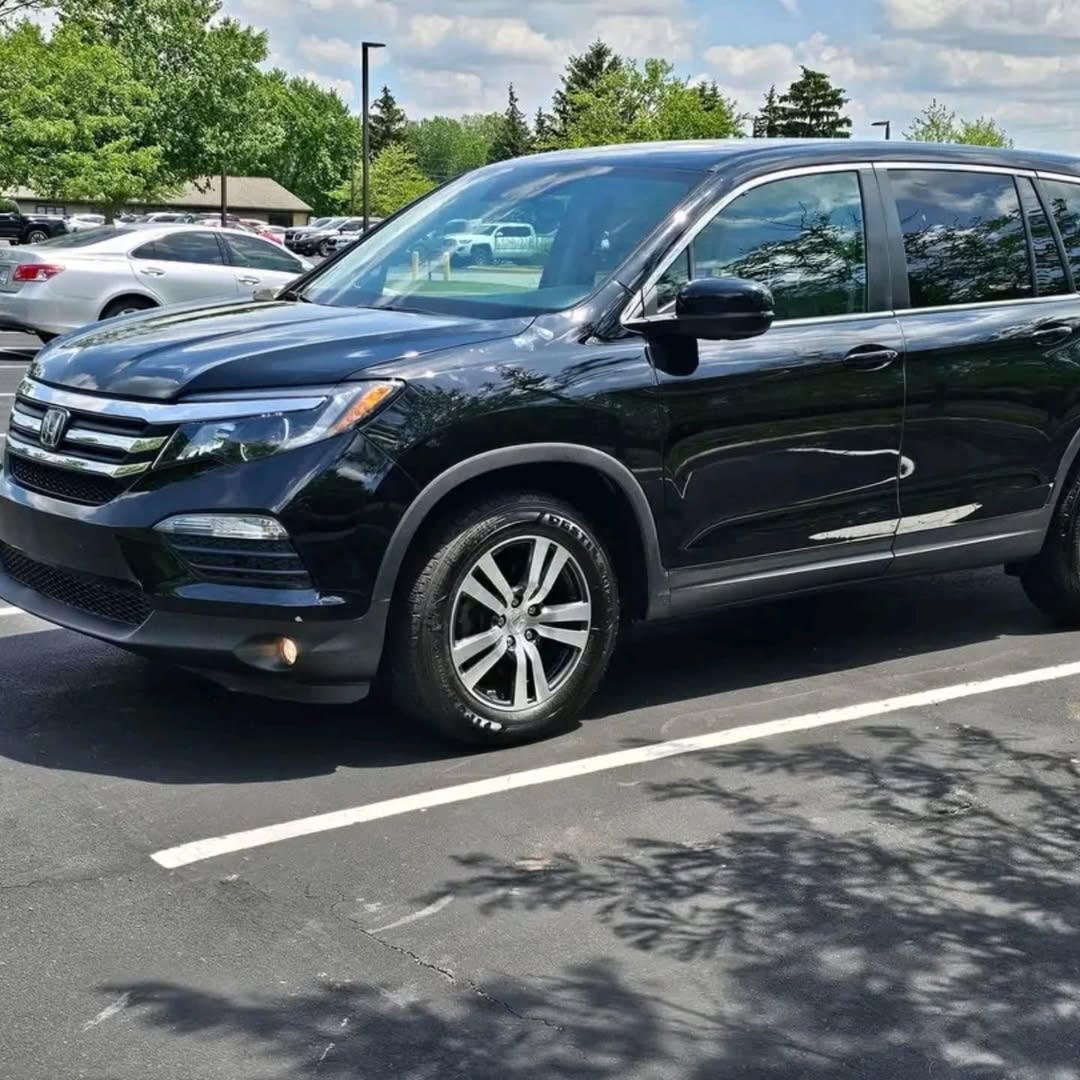 Honda Pilot view 3