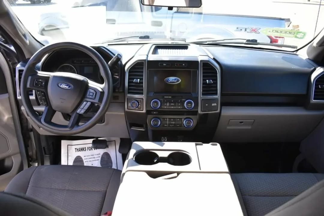 Ford F-150, XLT view 6