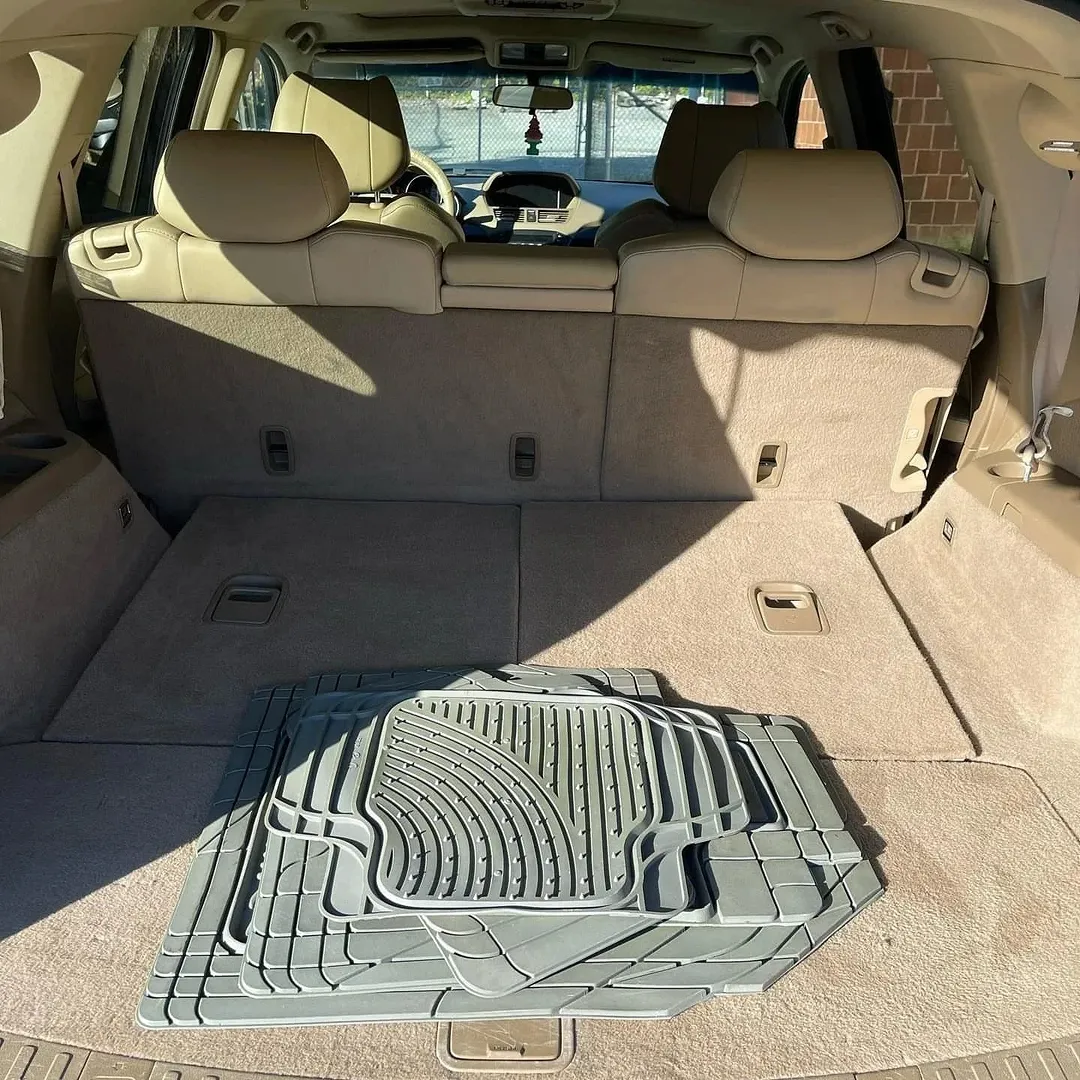 Acura MDX AWD view 7