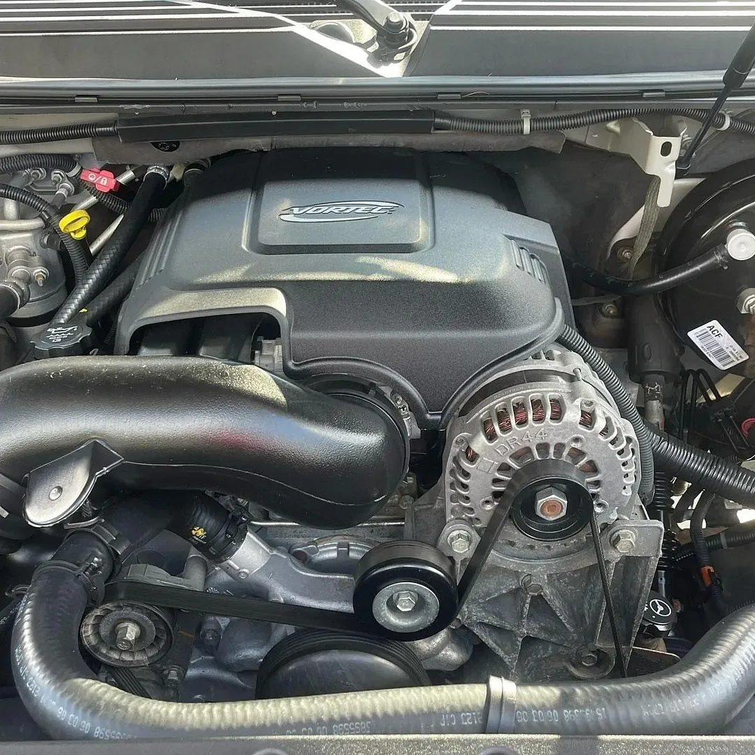 Chevrolet Suburban view 5