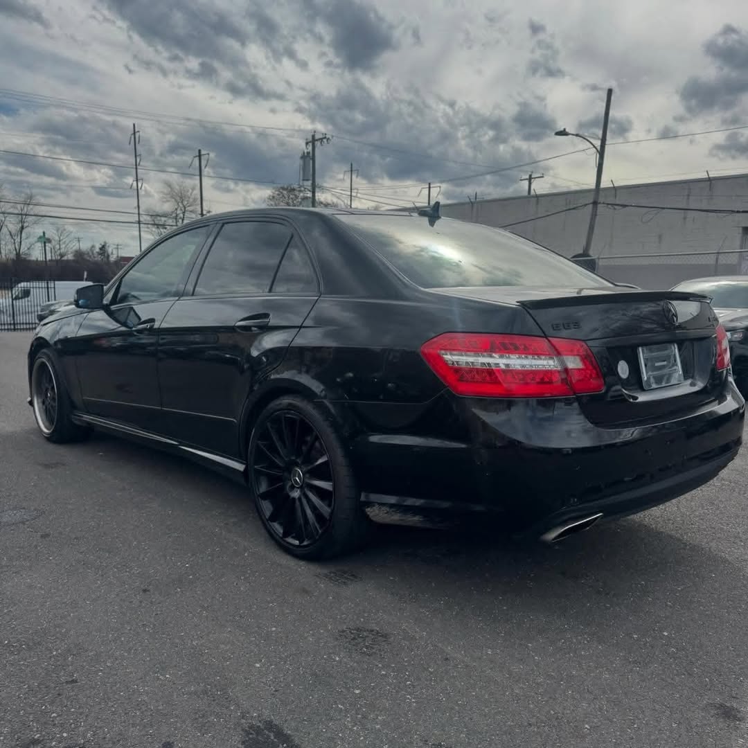 Mercedes Benz view 7