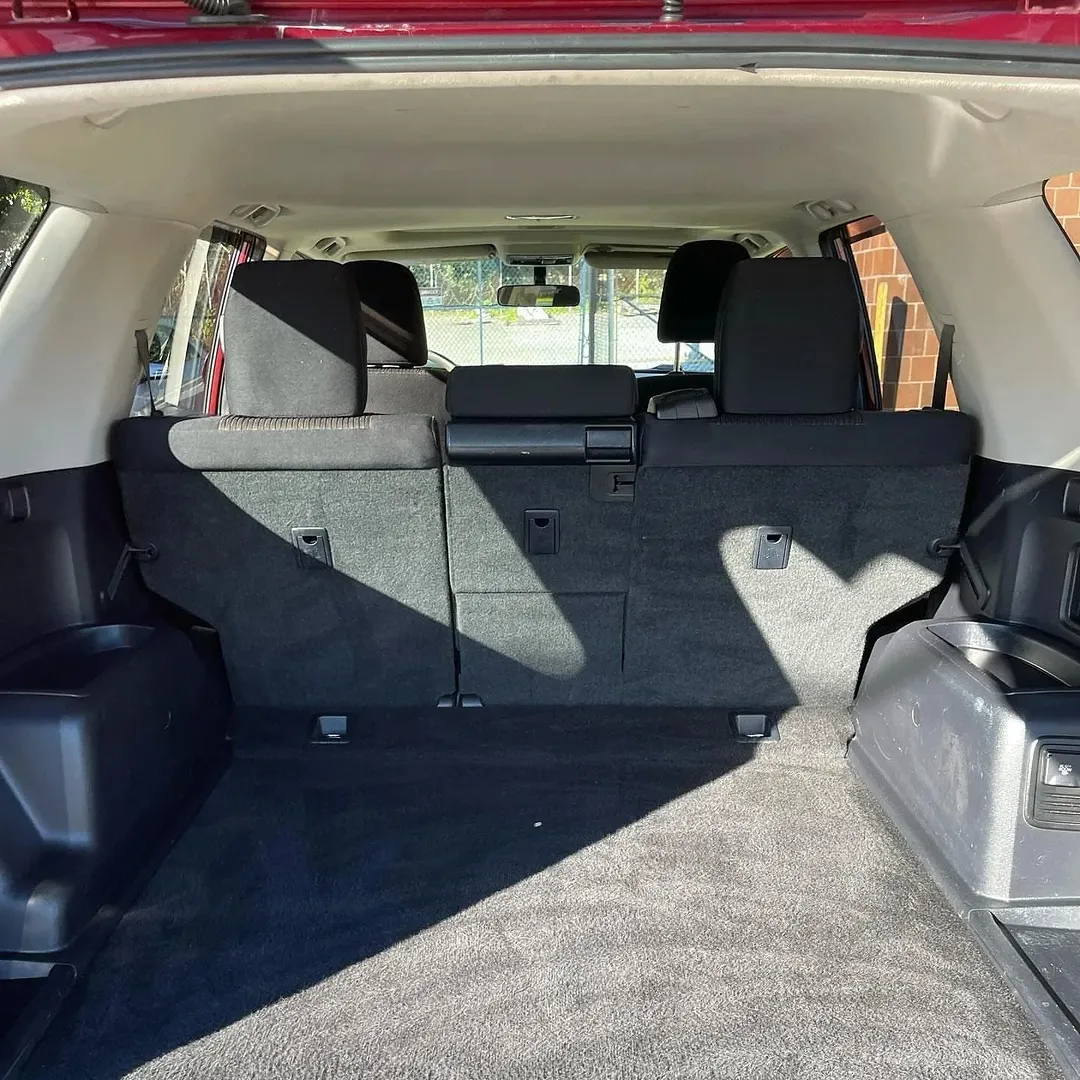 Toyota 4runner SR5 view 7
