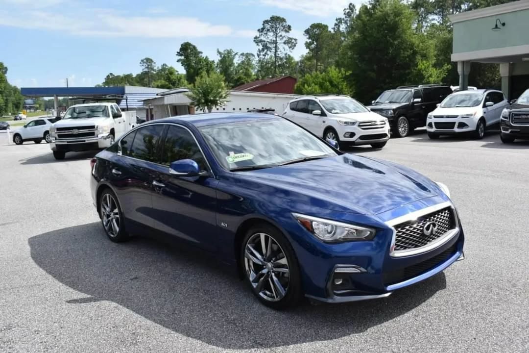 Infiniti Q50 Signature Edition view 2