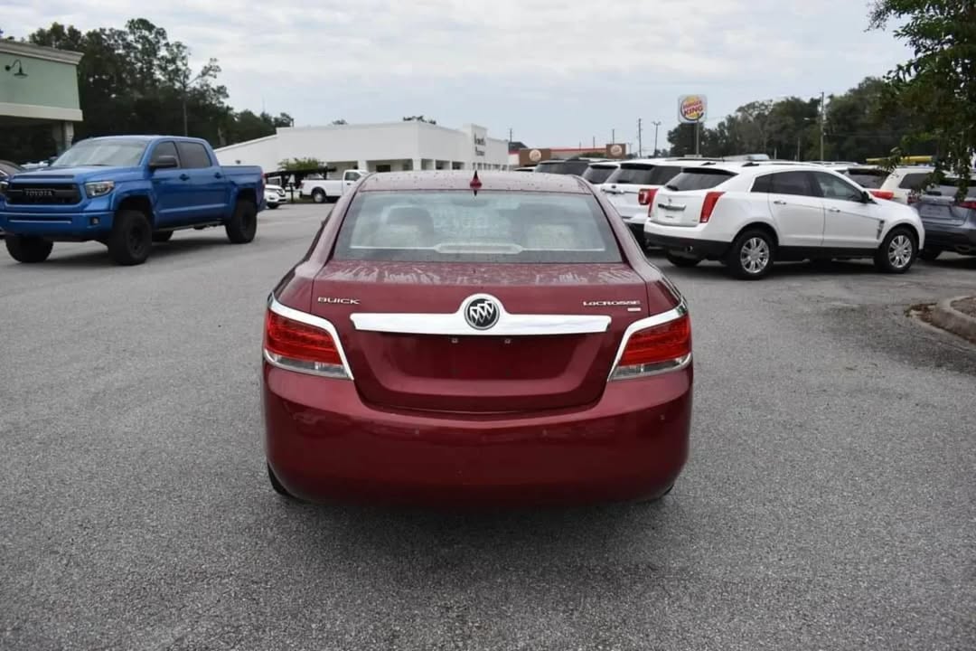 Buick LaCrosse view 7