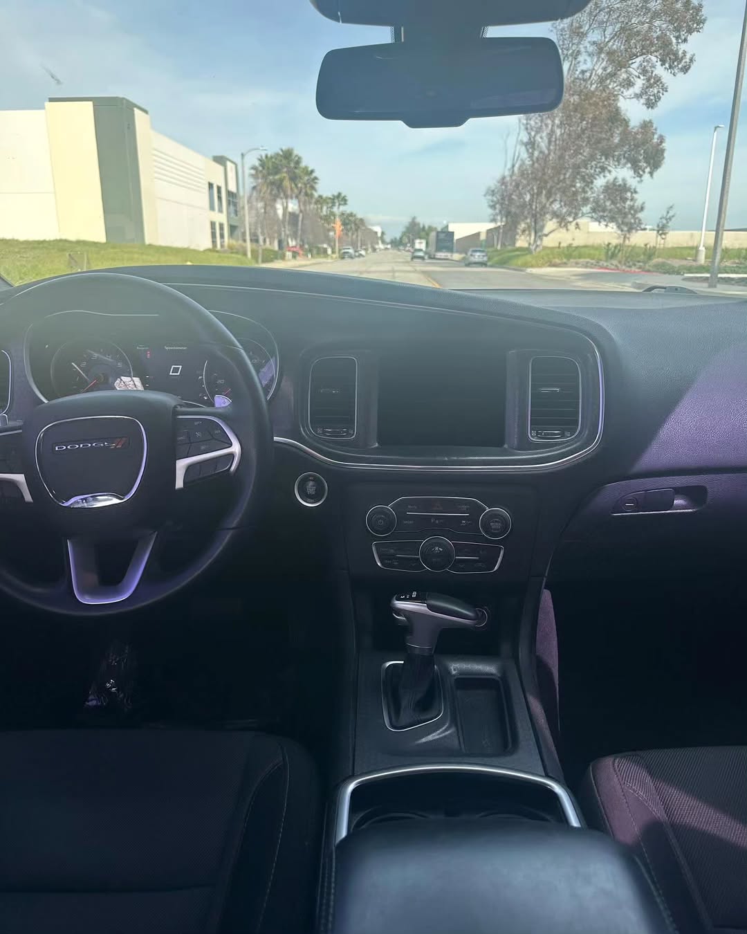 Dodge Charger RT V8 5.7L Hemi view 4
