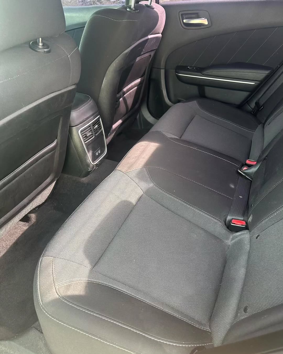 Dodge Charger RT V8 5.7L Hemi view 5
