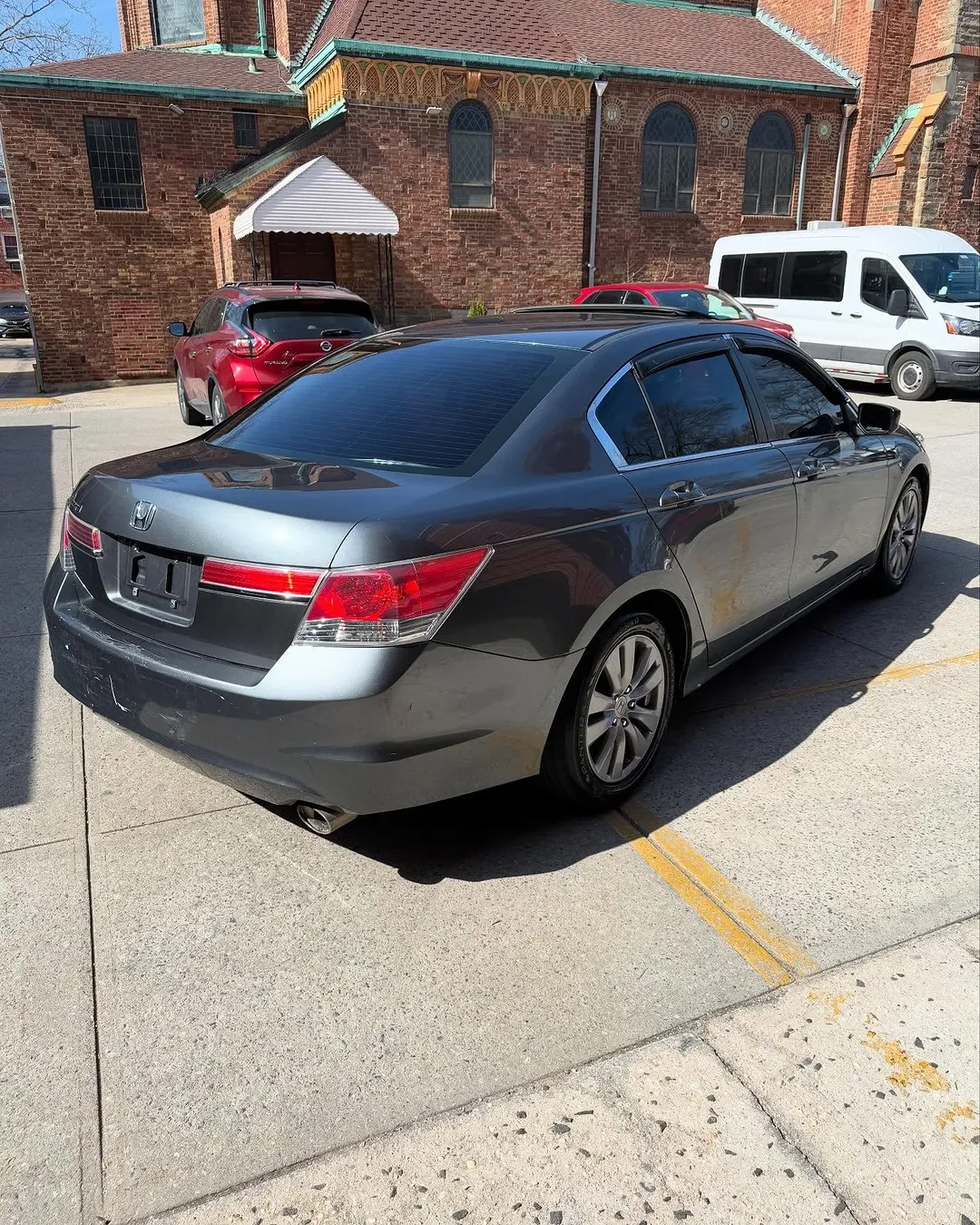 Honda ACCORD EX-L view 4