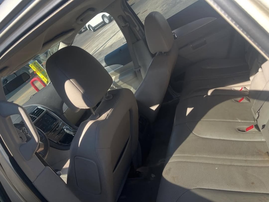 Lincoln MKT view 4