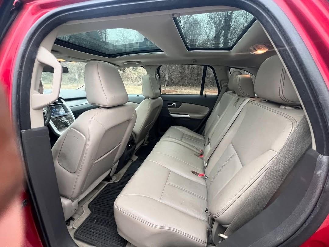 Ford EDGE view 5