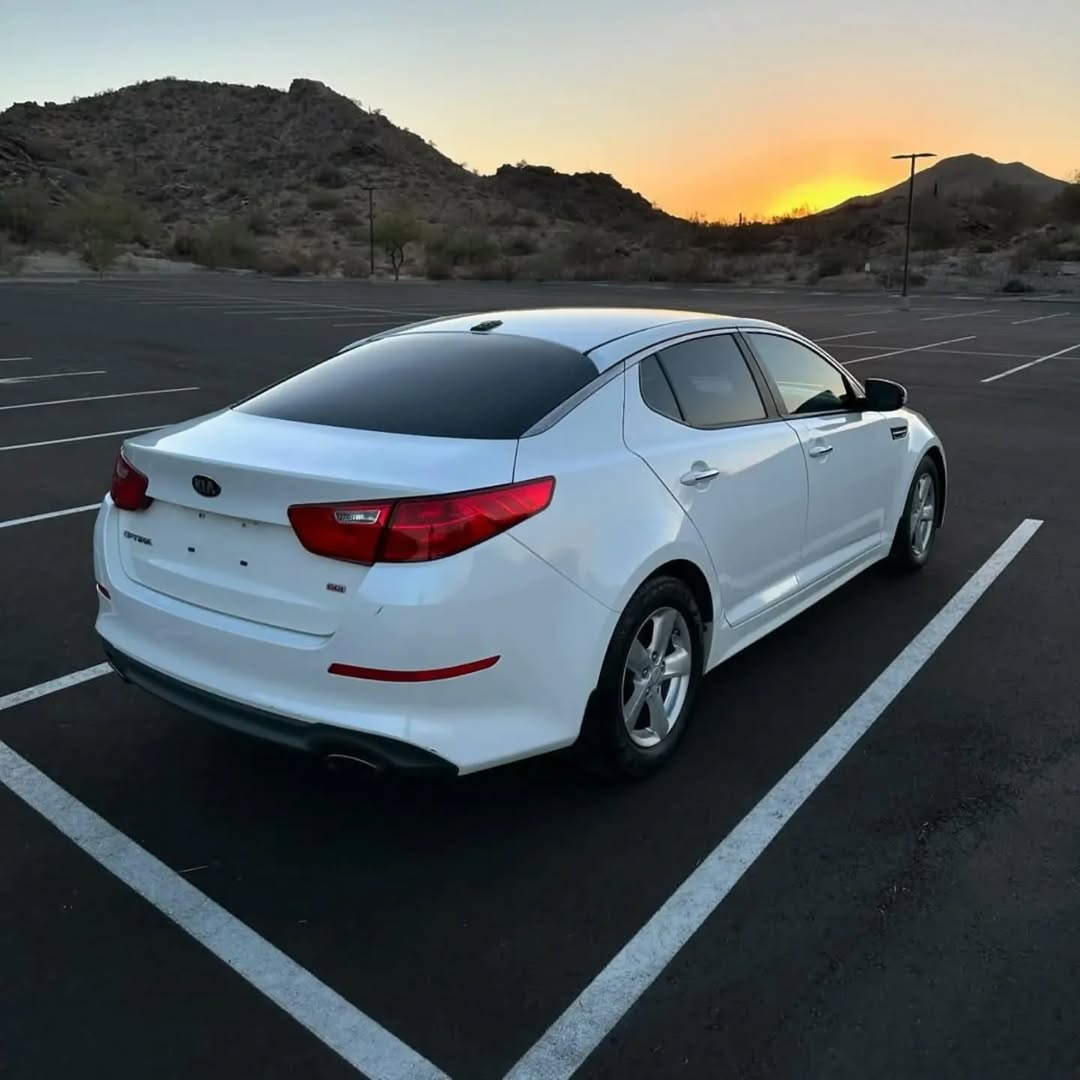 Kia optima Lx view 5