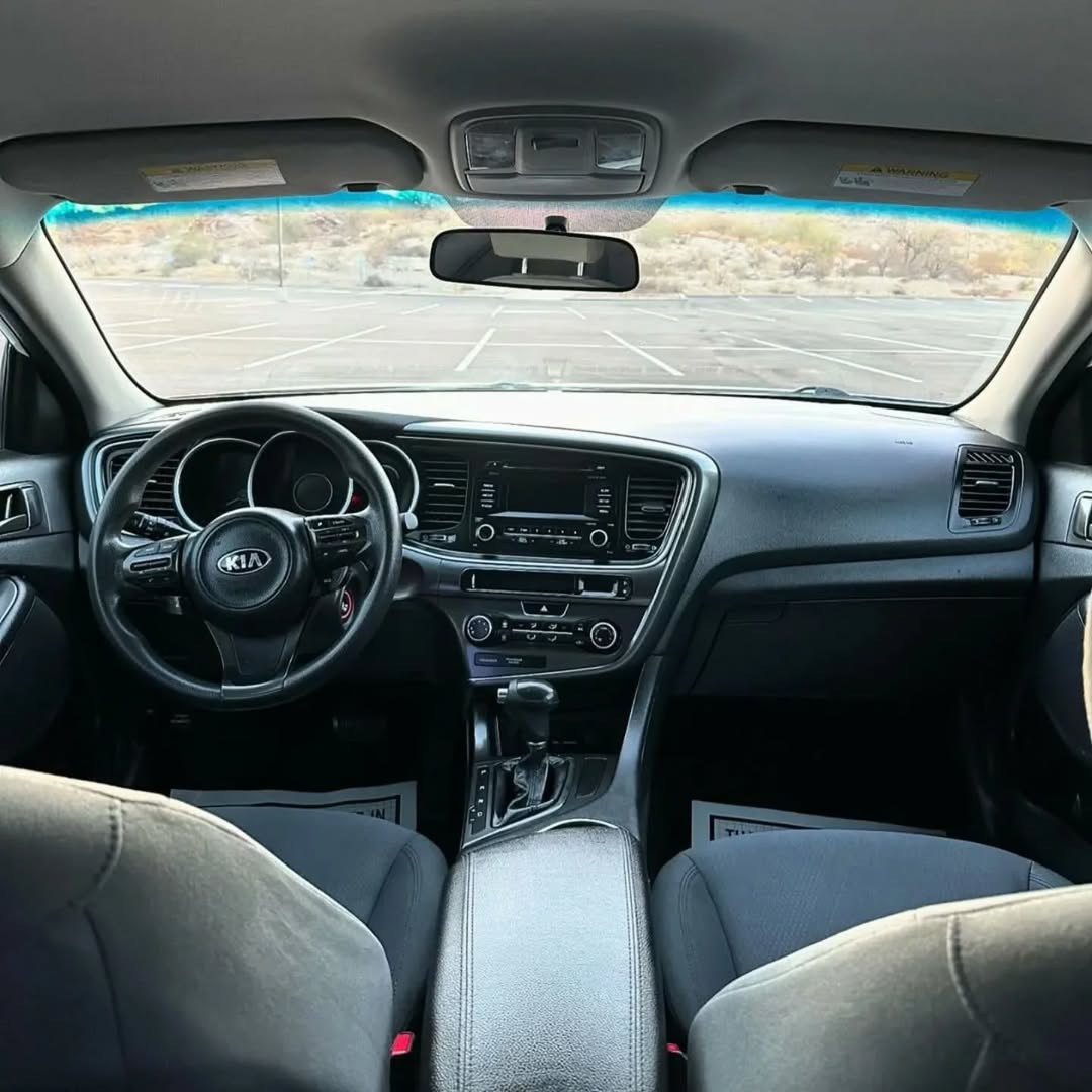Kia optima Lx view 8