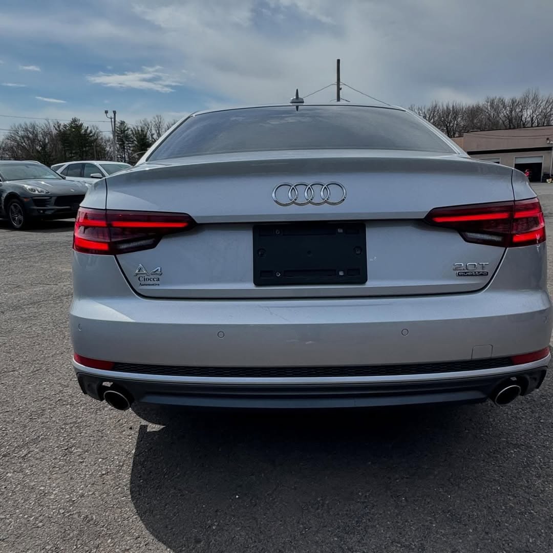 Audi A4 view 8