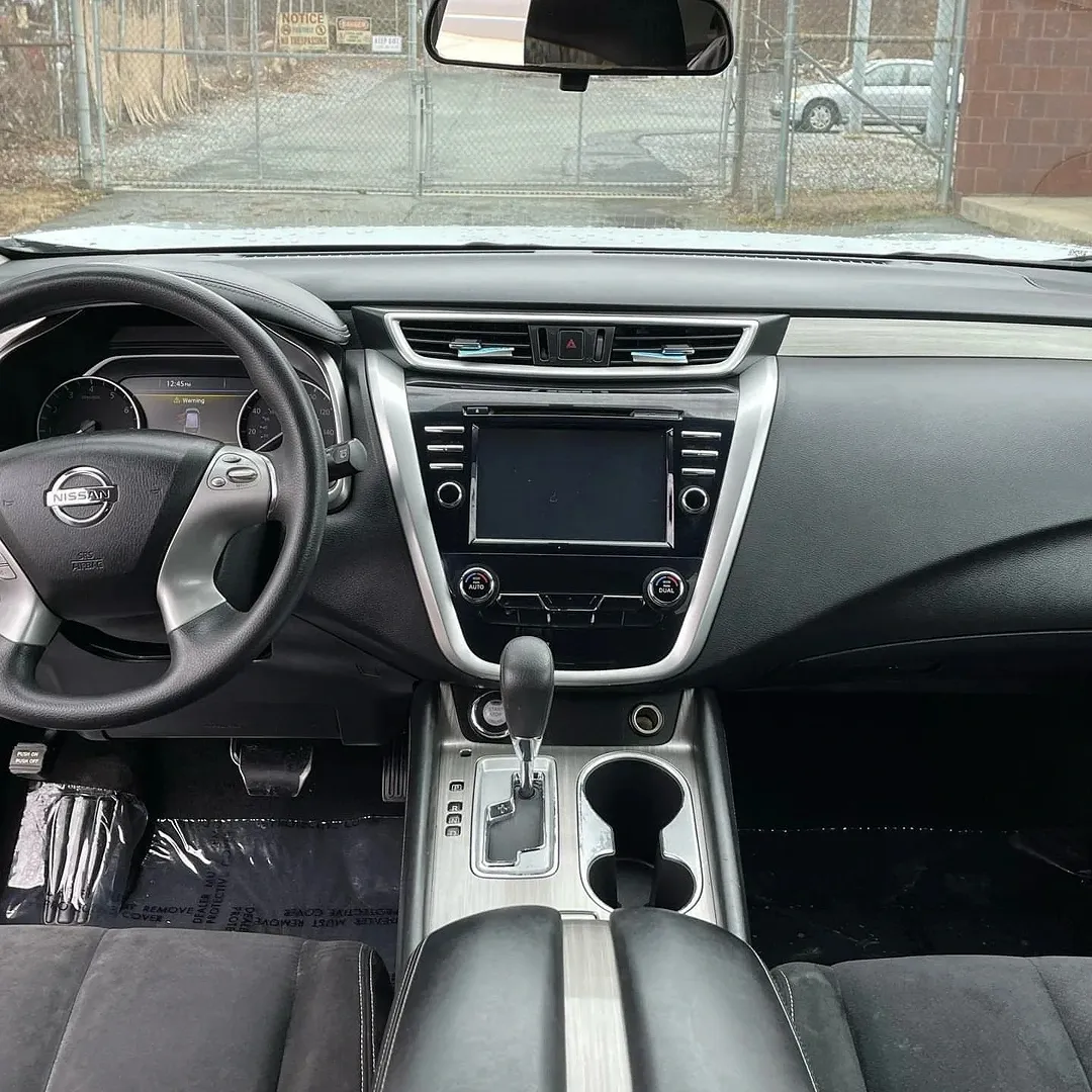 Nissan Murano SL view 5