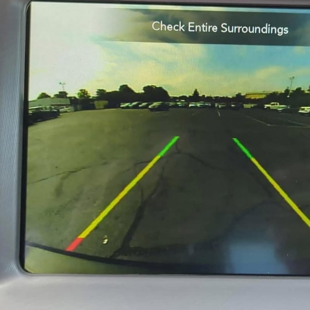 Dodge Charger Scat Pack RWD view 6