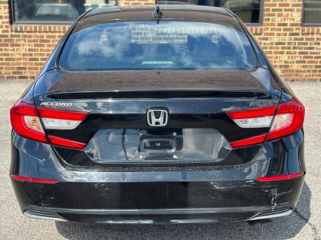 Honda Accord LX view 8