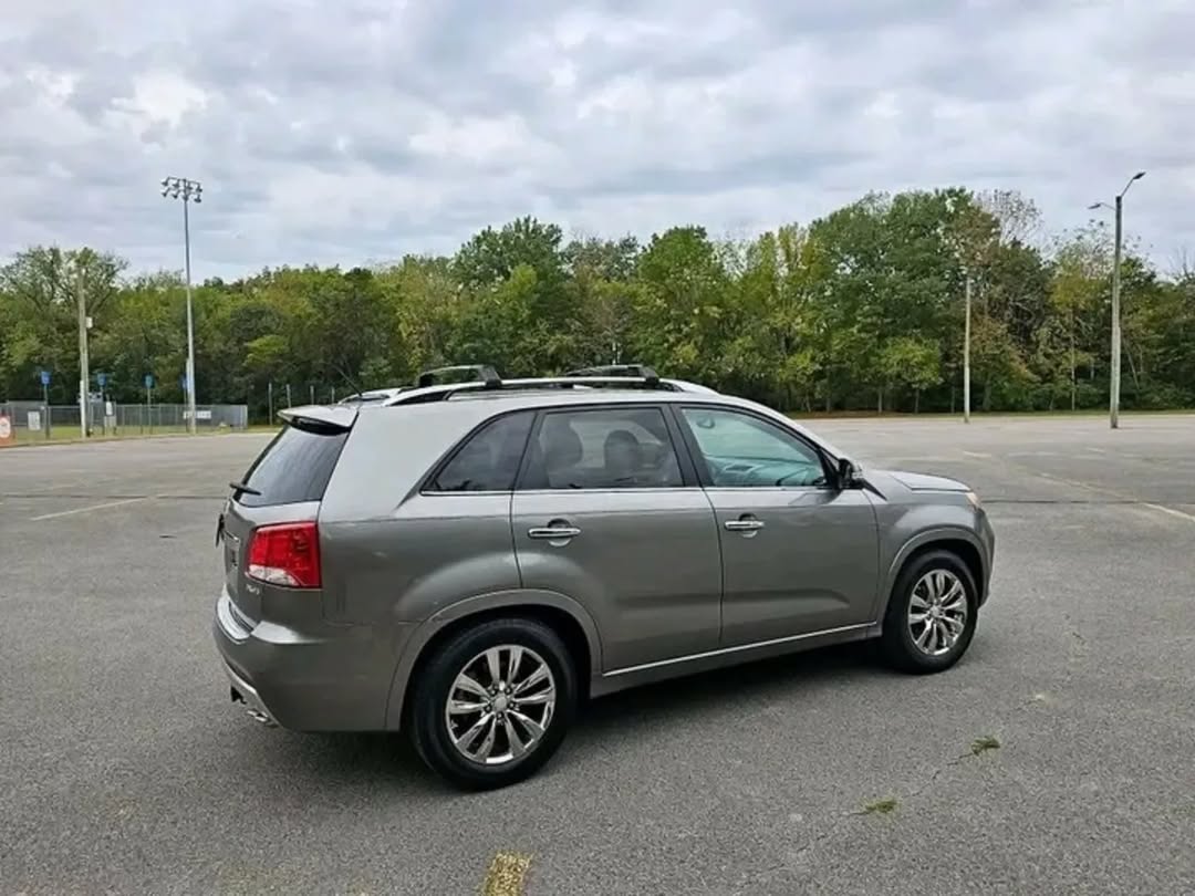 KIA SORENTO SX view 4