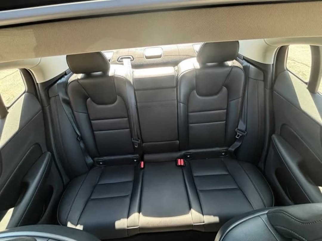 Volvo S60 T5 Momentum view 4