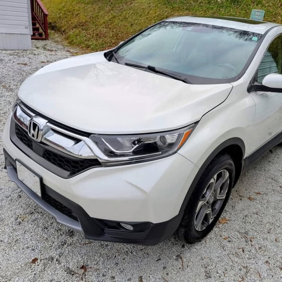 Honda CR-V EX-L view 2