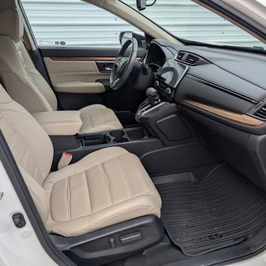 Honda CR-V EX-L view 7