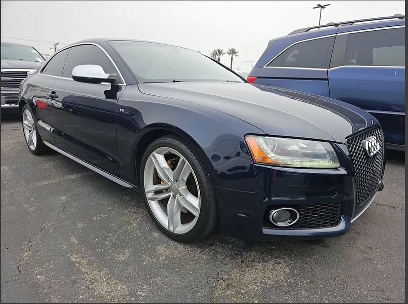 Audi S5 V8 AWD view 7