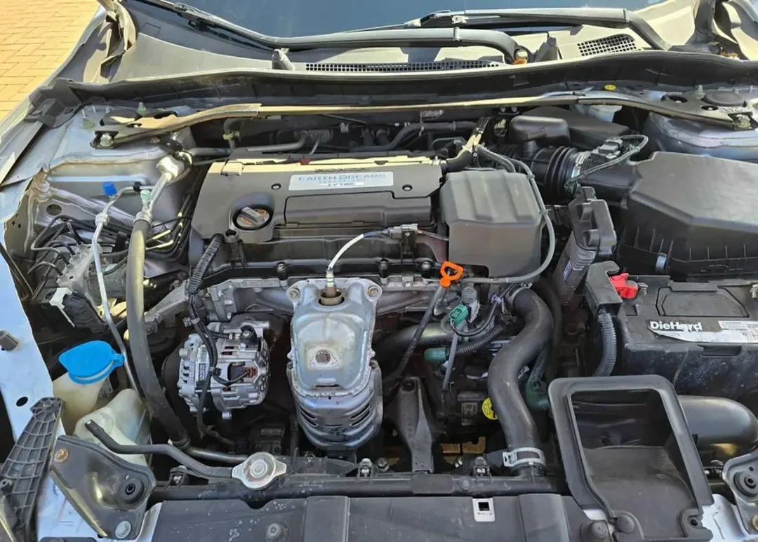Honda Accord · Sport Sedan 4D view 3