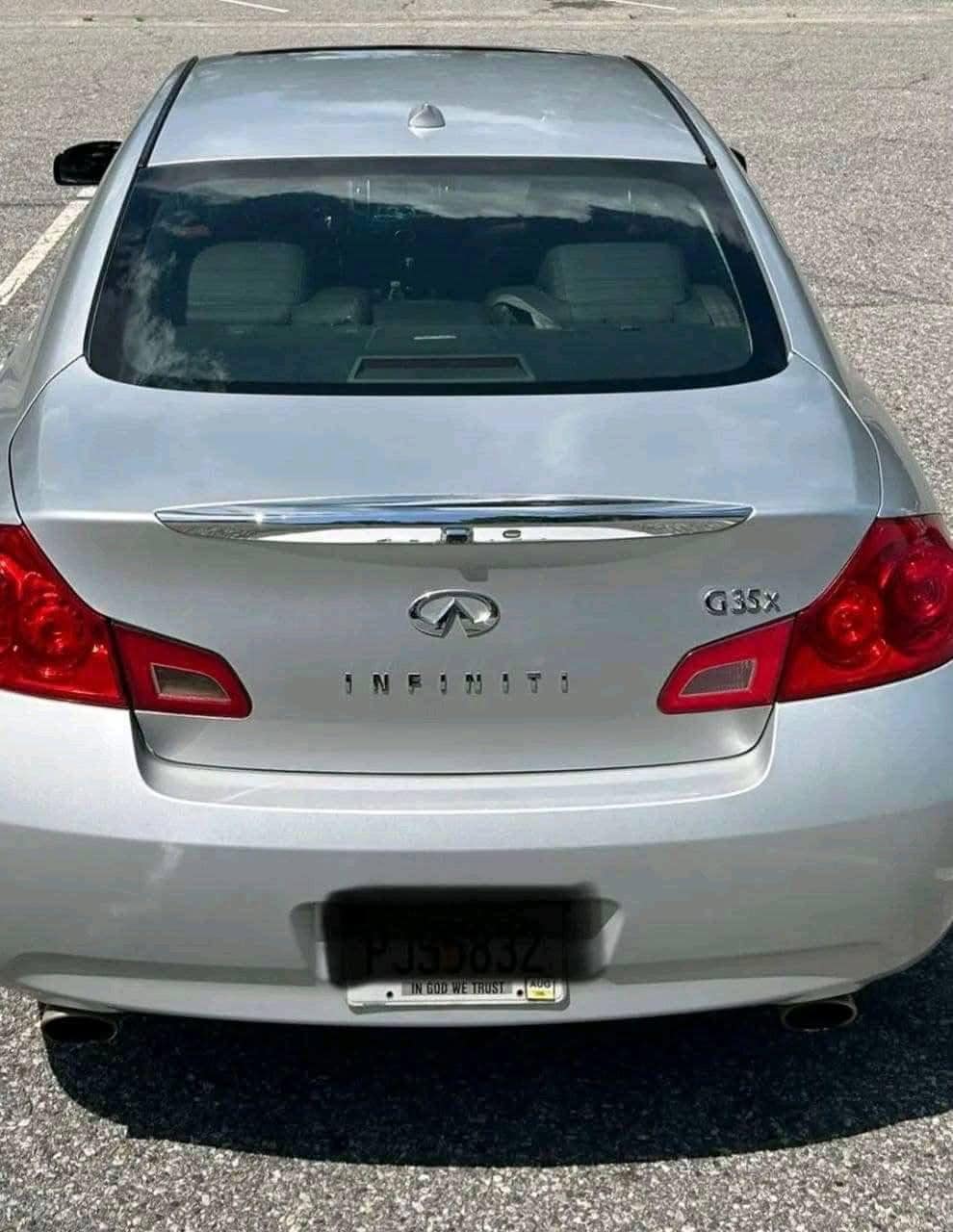 Infiniti G35x view 4