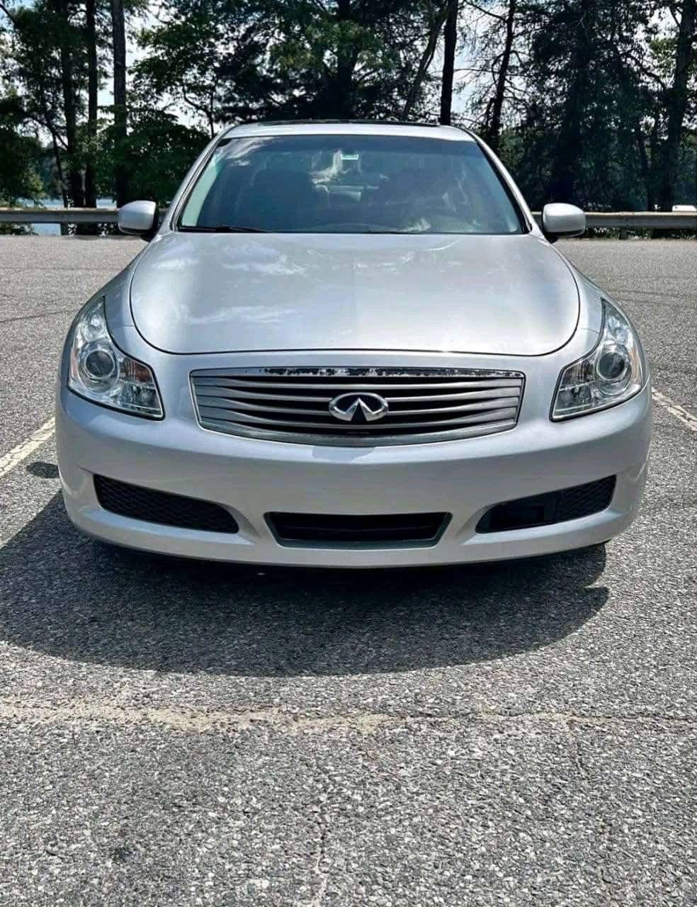 Infiniti G35x view 2