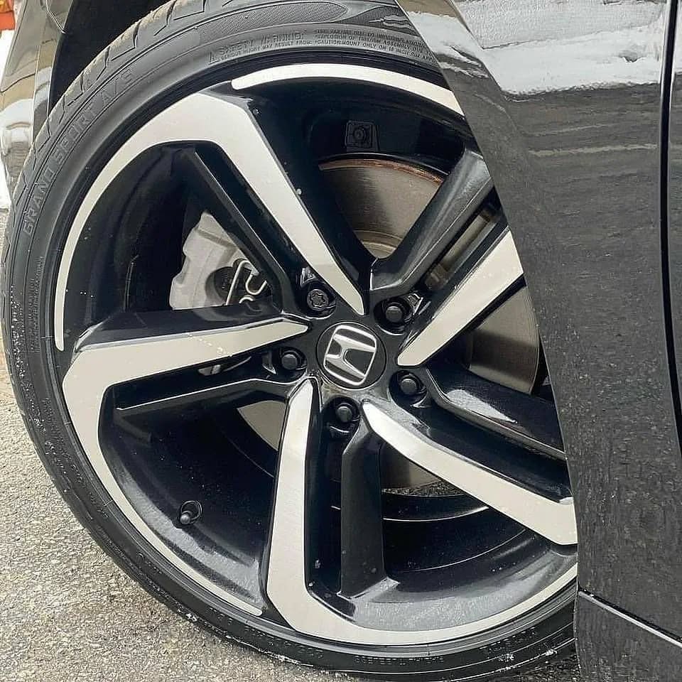 Honda Accord sports view 8