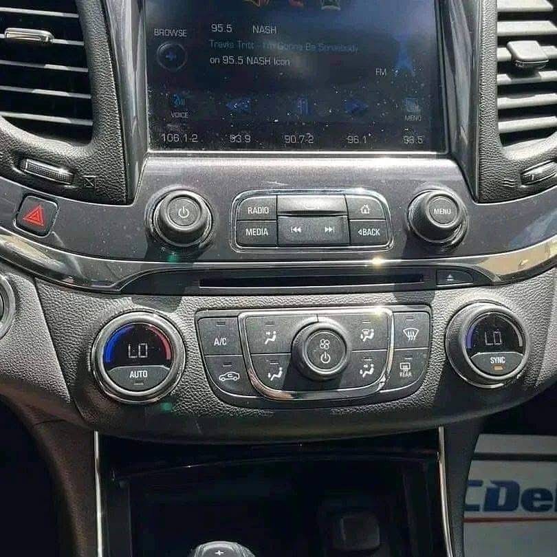 Chevrolet Impala Sedan 4D view 6