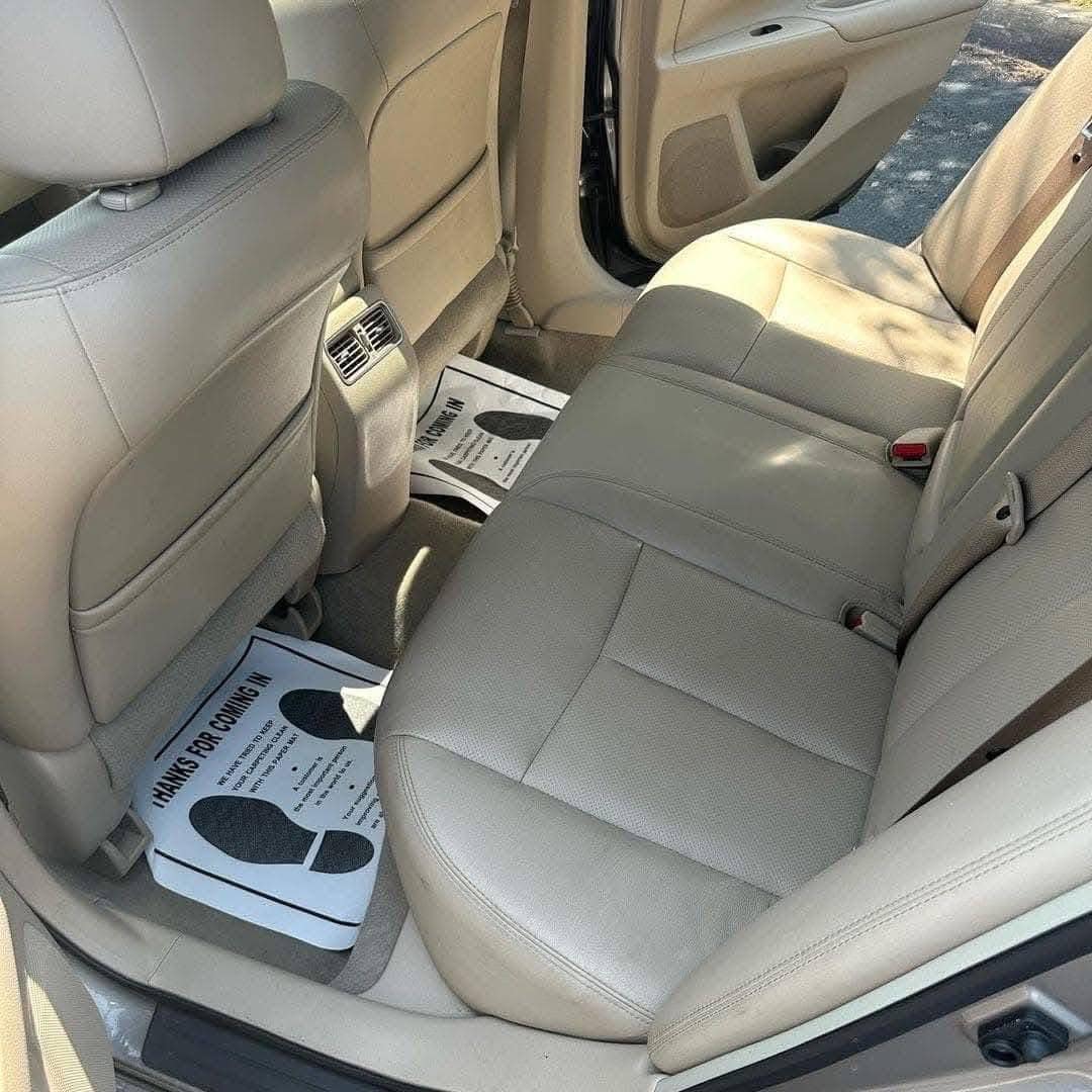 Nissans Altima view 5