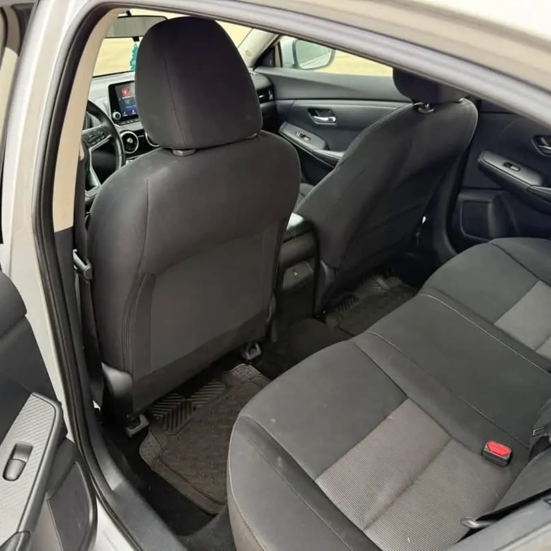 Nissan Sentra Sv view 6