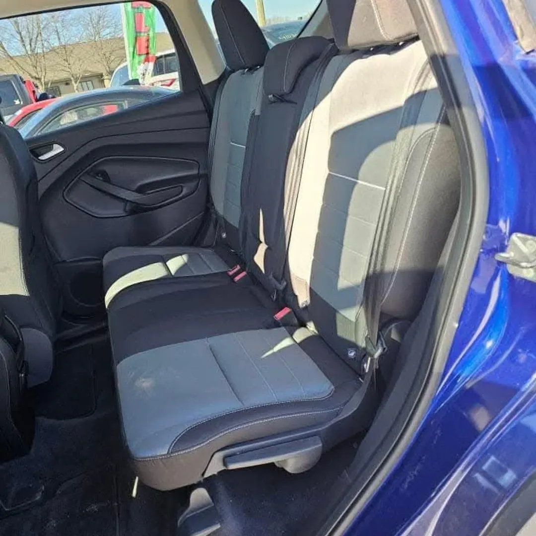 Ford Escape Se view 4